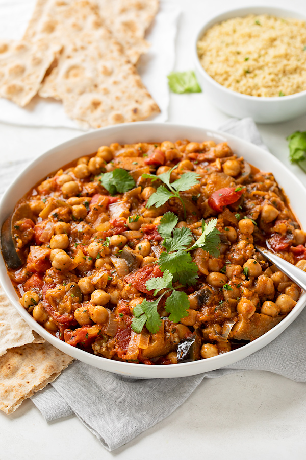 Spicy Chickpea Stew with Eggplant | thecozyapron.com