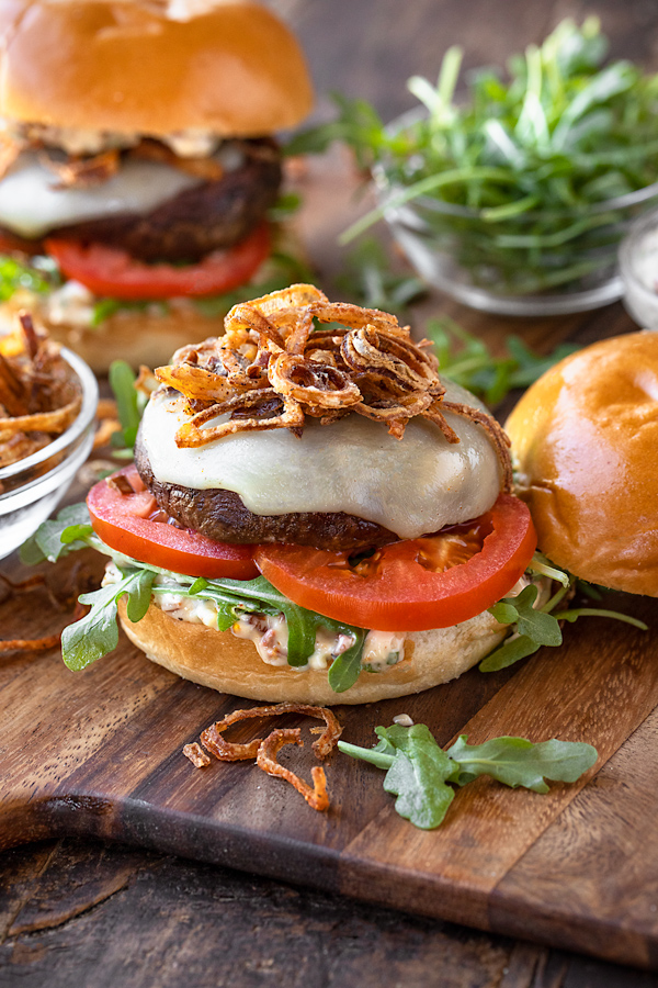 Open-Face Portobello Mushroom Burger | thecozyapron.com