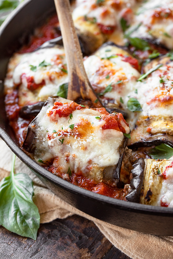 Eggplant Involtini with Beef | thecozyapron.com
