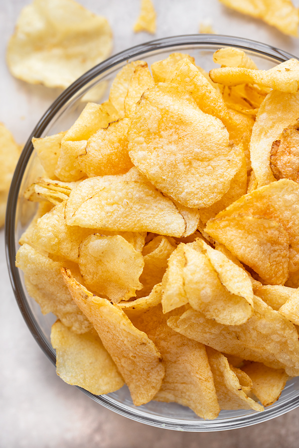 Kettle Cooked Potato Chips for Potato Chip Chicken Strips | thecozyapron.com
