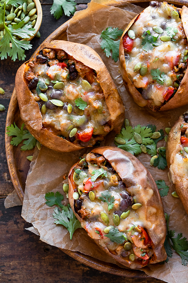 Stuffed Sweet Potatoes | thecozyapron.com