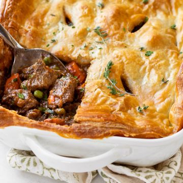 Beef Pot Pie | thecozyapron.com