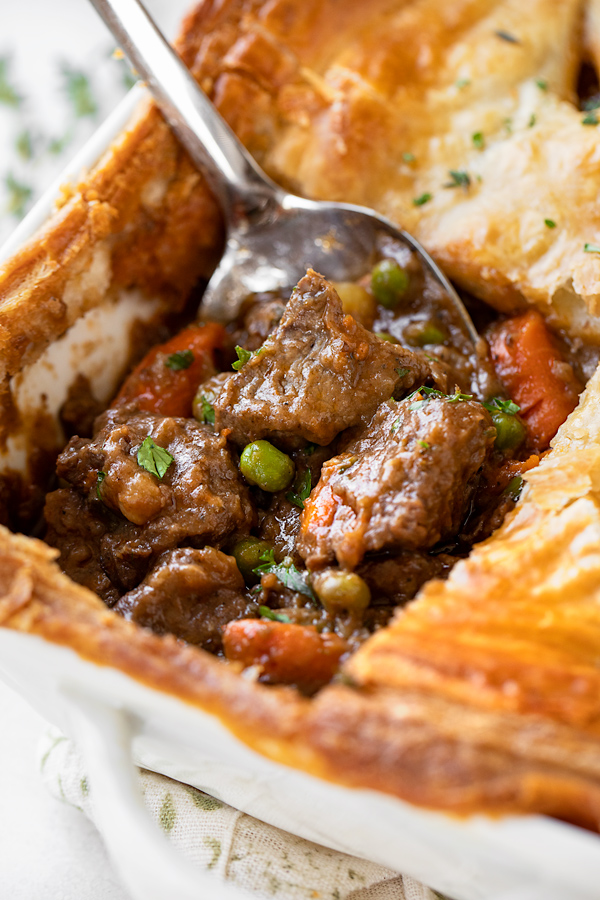 Close Up of Beef Pot Pie | thecozyapron.com