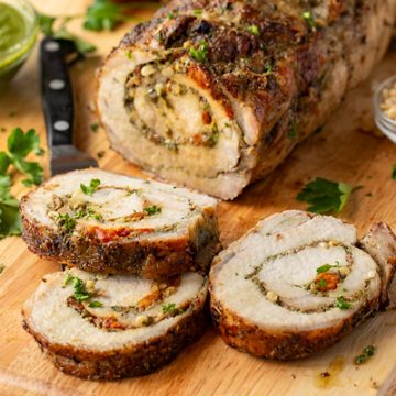 Stuffed Pork Loin | thecozyapron.com