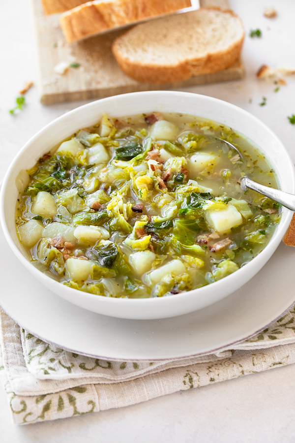 Brussels Sprout Soup with Bacon | thecozyapron.com