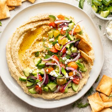 Loaded Hummus | thecozyapron.com