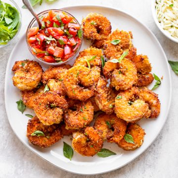 Garlic Parmesan Shrimp with Orzo | thecozyapron.com