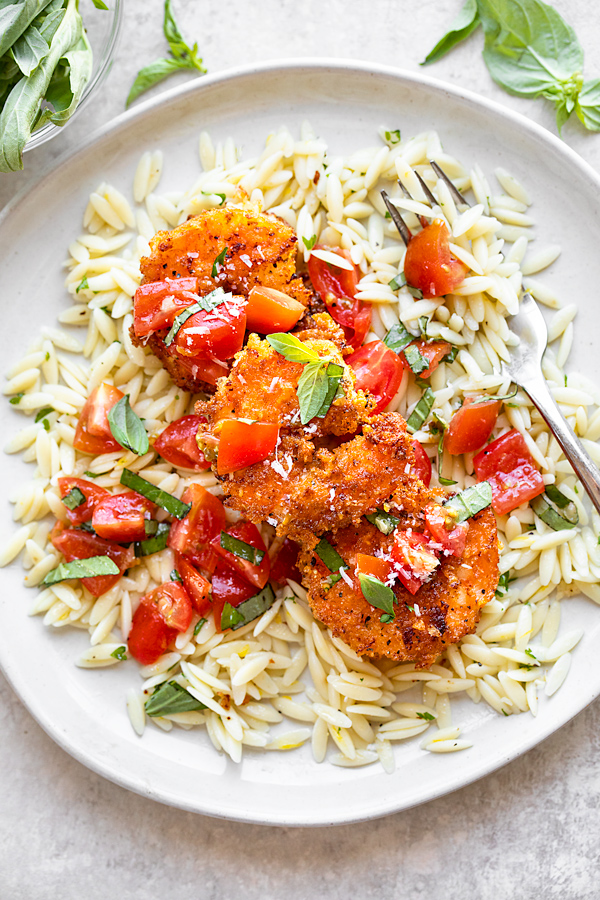 Garlic Parmesan Shrimp with Orzo | thecozyapron.com