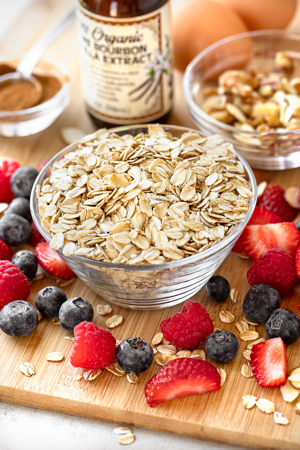 Ingredients for Oatmeal Bake with Mixed Berries | thecozyapron.com
