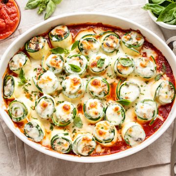 Zucchini Roll Ups | thecozyapron.com
