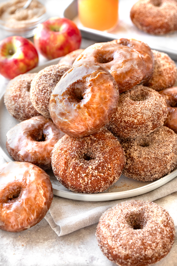 Apple Cider Donuts with Cinnamon Sugar and Apple Cider Glaze | thecozyapron.com