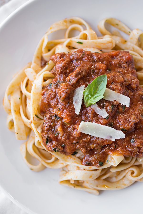 Fettuccine Bolognese with Sausage | thecozyapron.com