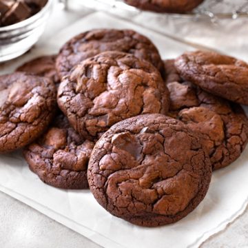Brownie Cookies | thecozyapron.com