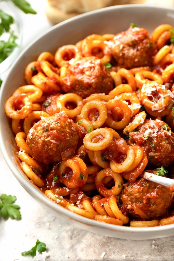 Homemade Spaghettios with Mini Meatballs | thecozyapron.com