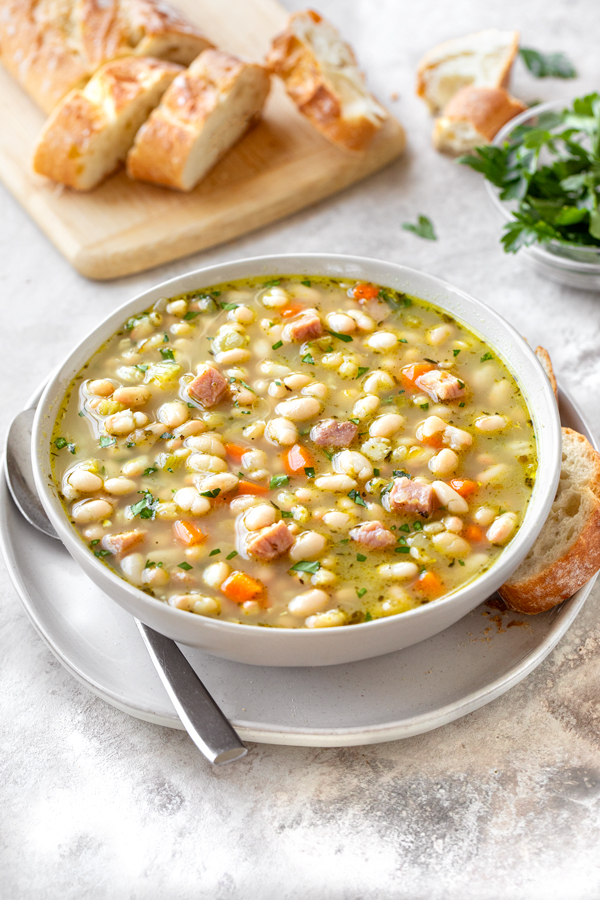 White Bean and Ham Soup | thecozyapron.com
