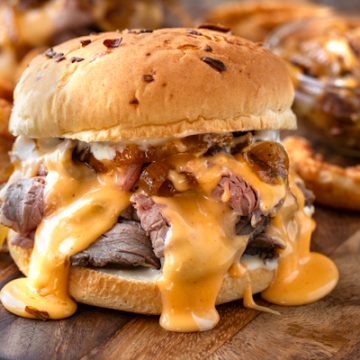Roast Beef Sandwich with Cheddar Sauce | thecozyapron.com