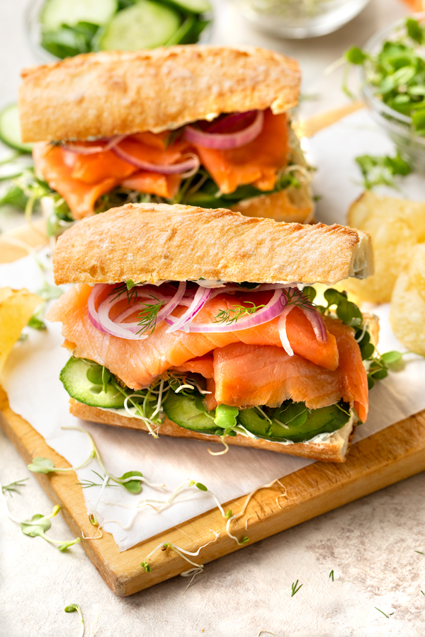 Smoked Salmon Sandwich | thecozyapron.com