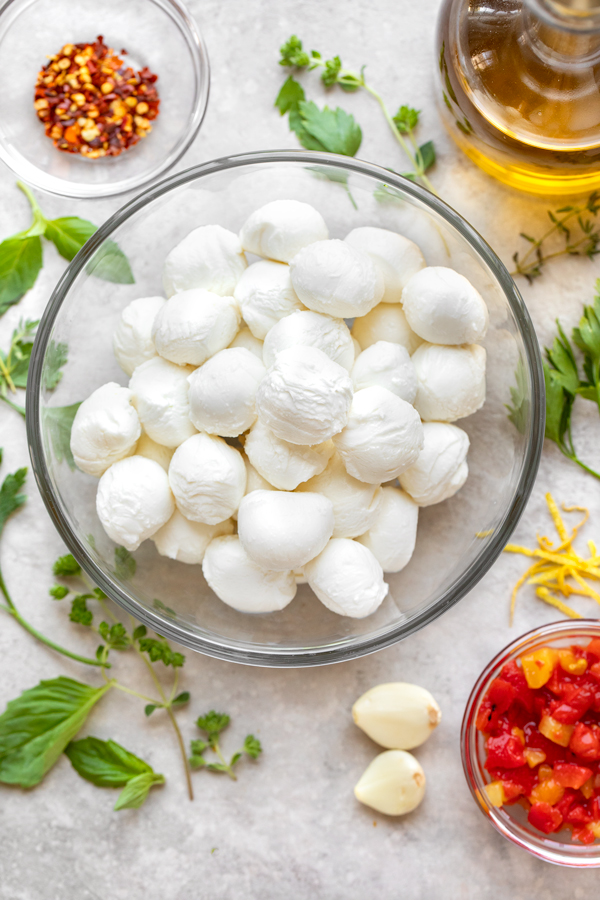 Ingredient for Marinated Mozzarella Balls | thecozyapron.com