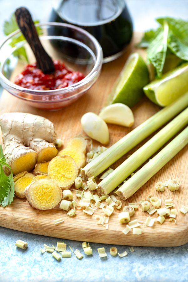 Ingredients for Lemongrass Pork | thecozyapron.com