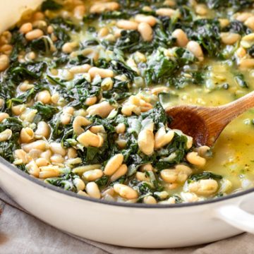 Brothy Beans and Greens | thecozyapron.com