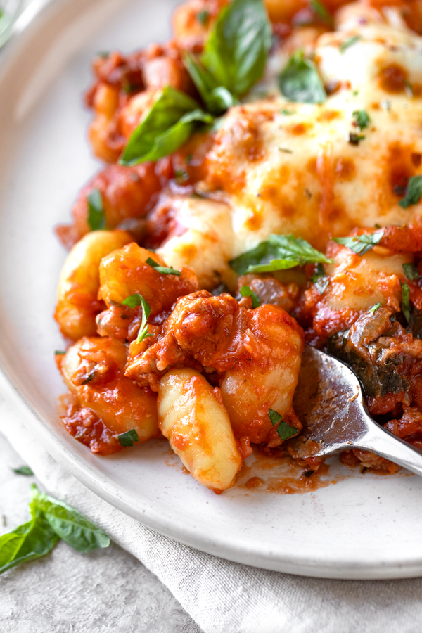 Gnocchi Bake with Sausage and Spinach | thecozyapron.com